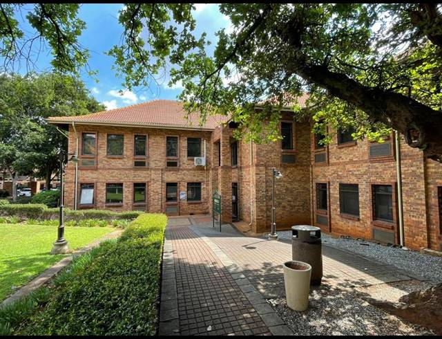 BUSINESS PROPERTY TO RENT IN LYTTELTON